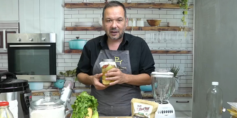  Tegla sa domaćim jabukovim sirćetom u pripremi