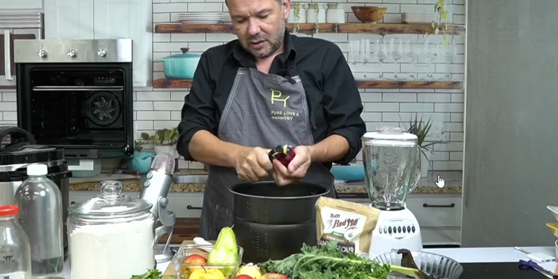 Saša Riess kuva supu od kostiju za pse