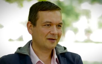 Sasha Riess Academy: Profesionalni život na putu ka duhovnoj slobodi